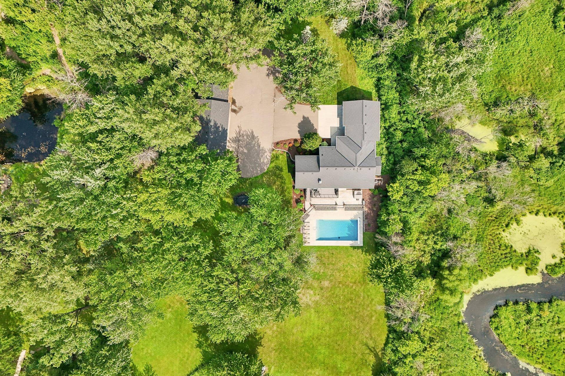 7397 Old Mill Road, Hugo, MN 55038 18-web-or-mls-Old Mill Rd-S0207-020.jpg