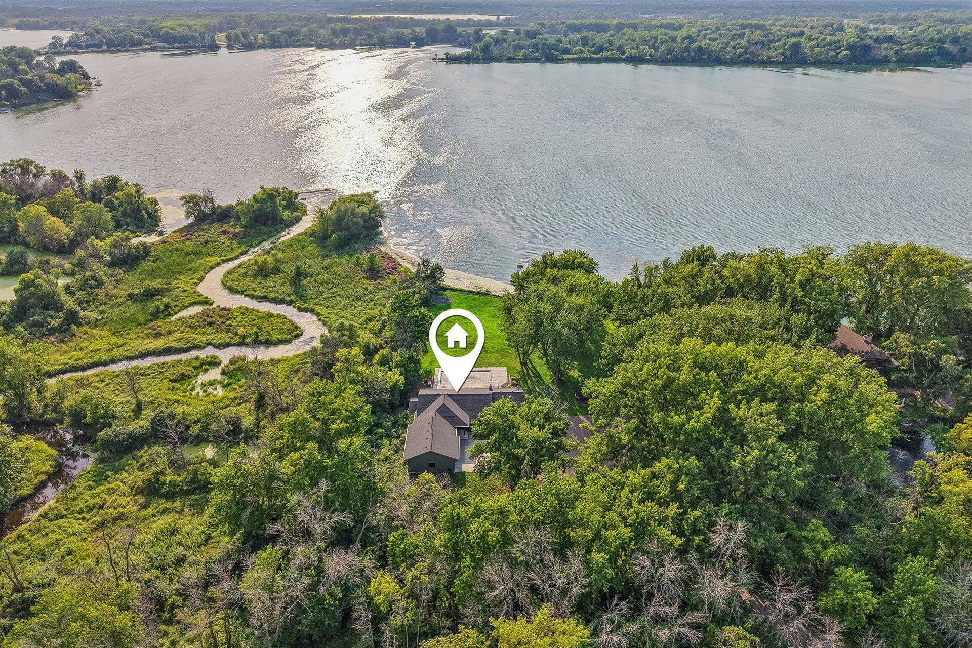 7397 Old Mill Road, Hugo, MN 55038 93-web-or-mls-Old Mill Ct-S0508-093.jpg
