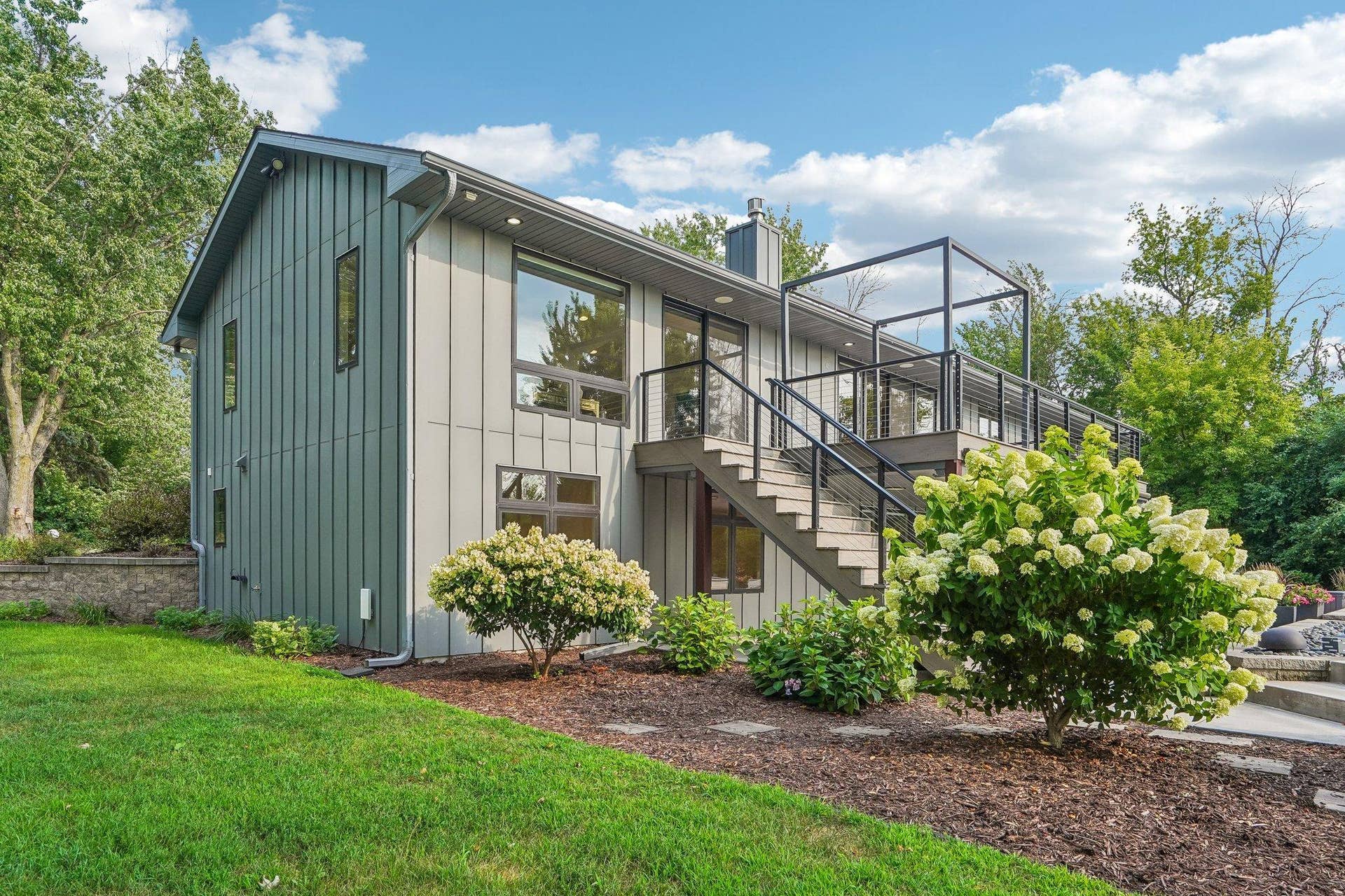 7397 Old Mill Road, Hugo, MN 55038 77-web-or-mls-Old Mill Ct-S0508-077.jpg