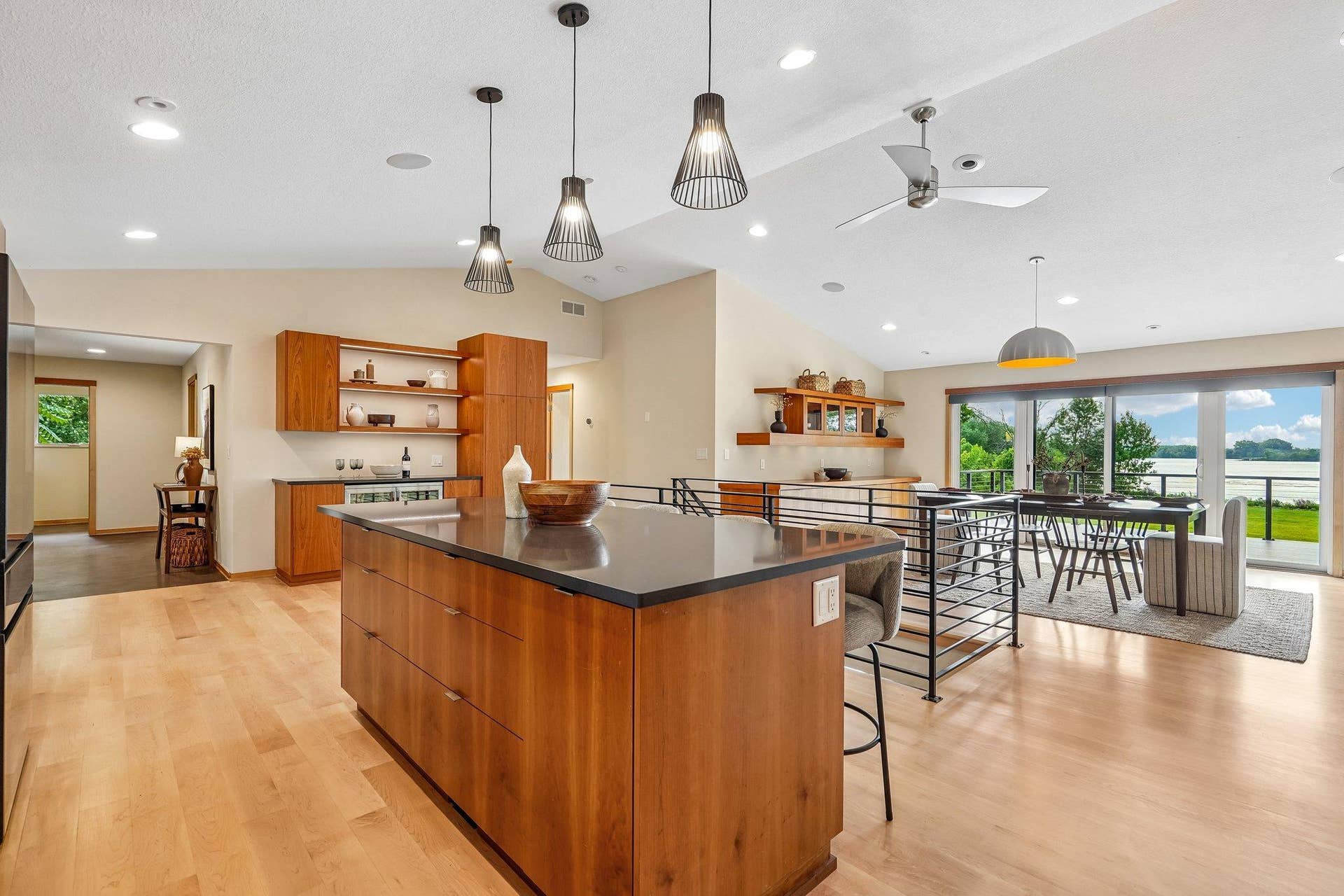 7397 Old Mill Road, Hugo, MN 55038 18-web-or-mls-Old Mill Ct-S0508-018.jpg