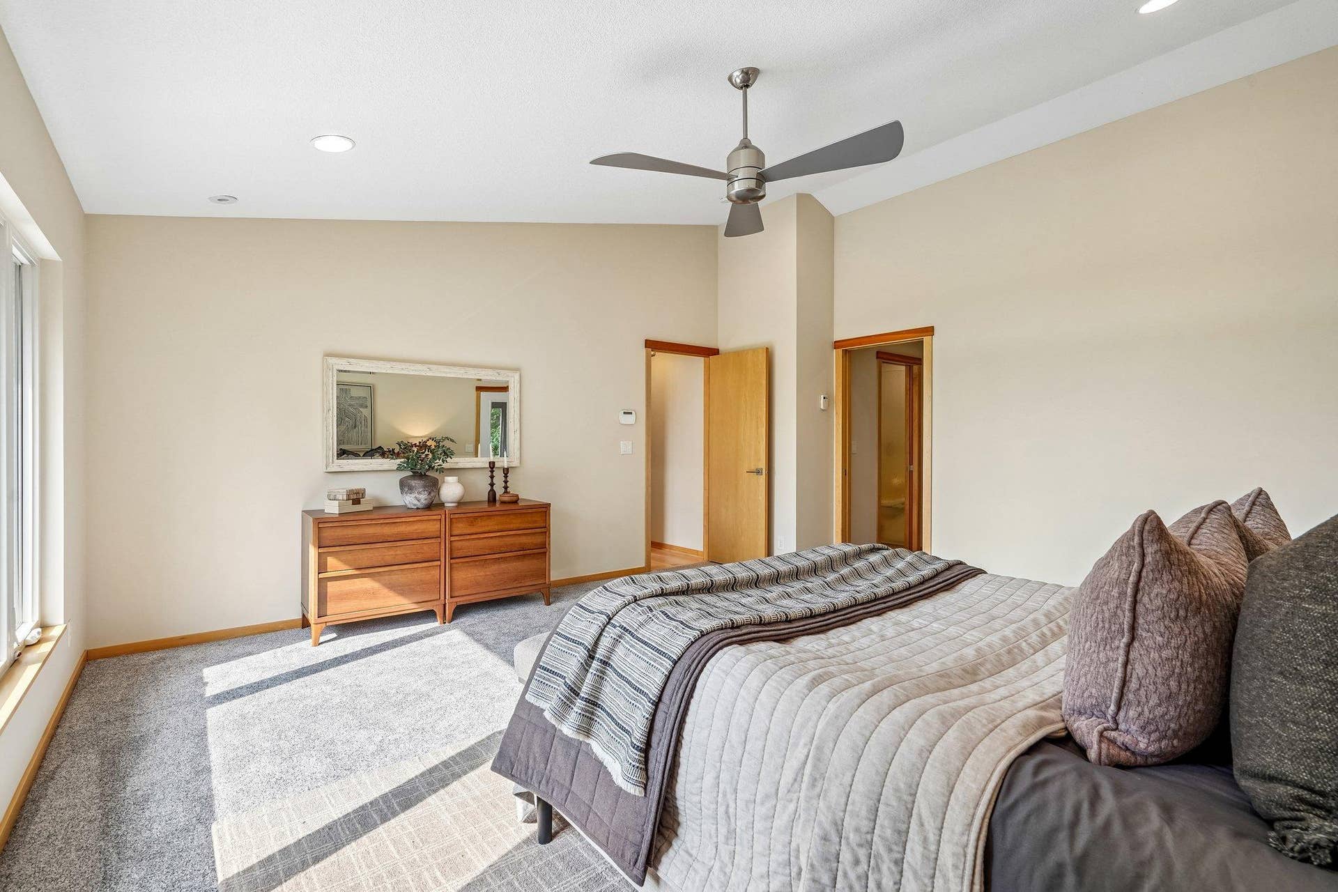 7397 Old Mill Road, Hugo, MN 55038 28-web-or-mls-Old Mill Ct-S0508-028.jpg