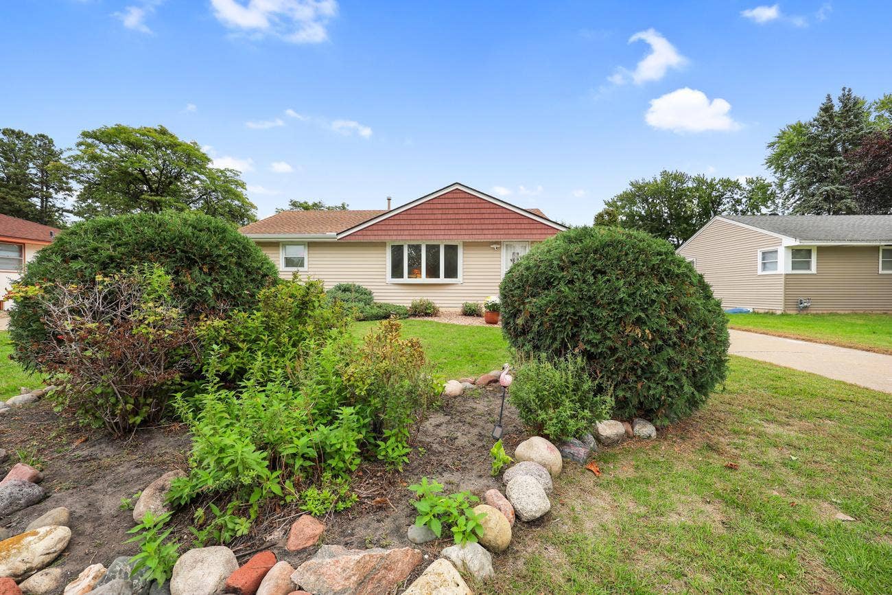 6324 Lee Avenue N, Brooklyn Center, MN 55429 27_16658.jpg