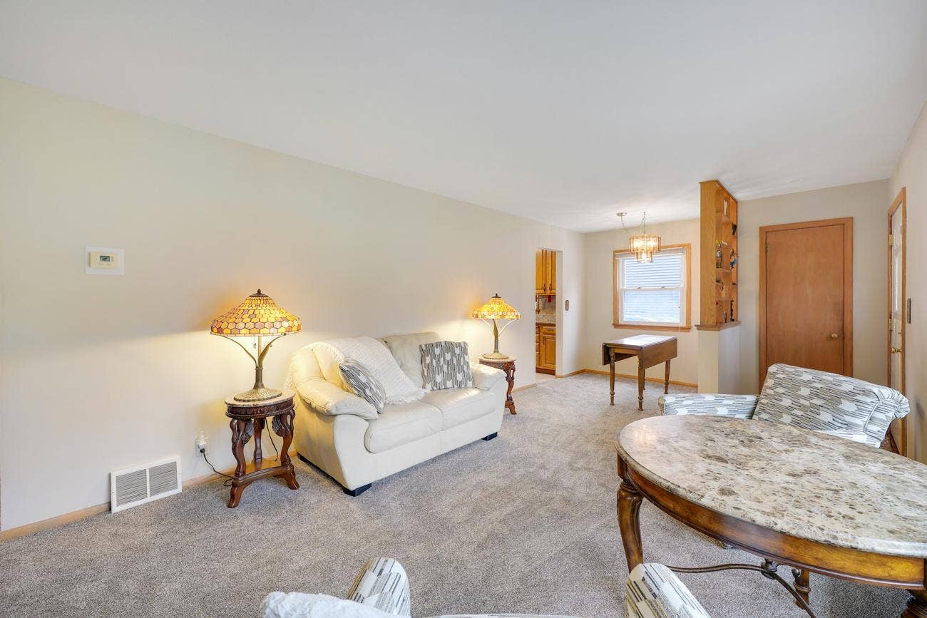 6324 Lee Avenue N, Brooklyn Center, MN 55429 2_16686.jpg