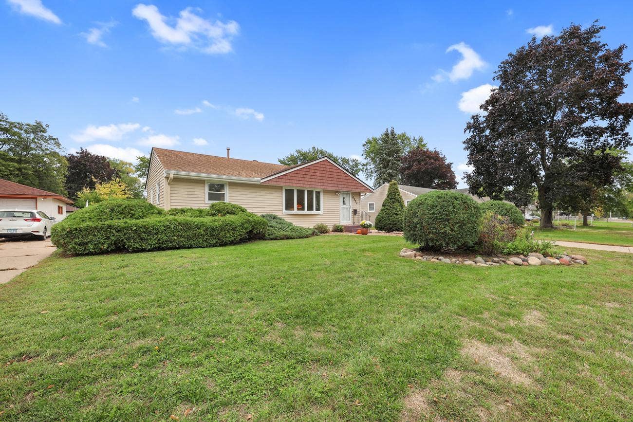6324 Lee Avenue N, Brooklyn Center, MN 55429 26_16656.jpg