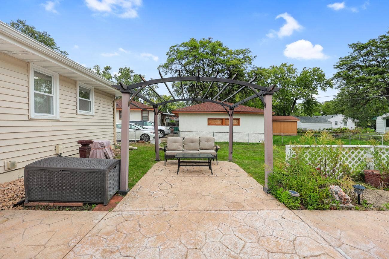 6324 Lee Avenue N, Brooklyn Center, MN 55429 31_16672.jpg