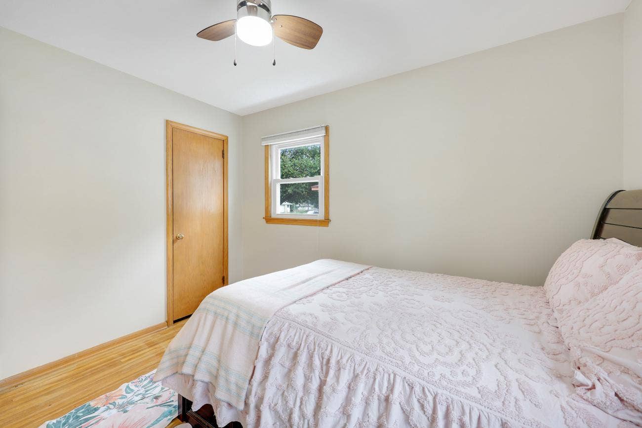 6324 Lee Avenue N, Brooklyn Center, MN 55429 12_16716.jpg