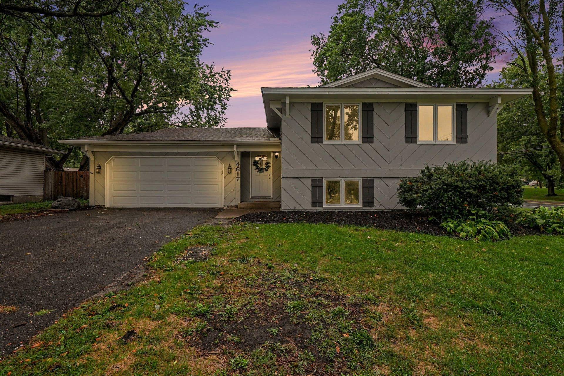 4617 81st Lane N, Brooklyn Park, MN 55443 4617 81st Lane N, Brooklyn Park, MN 55443