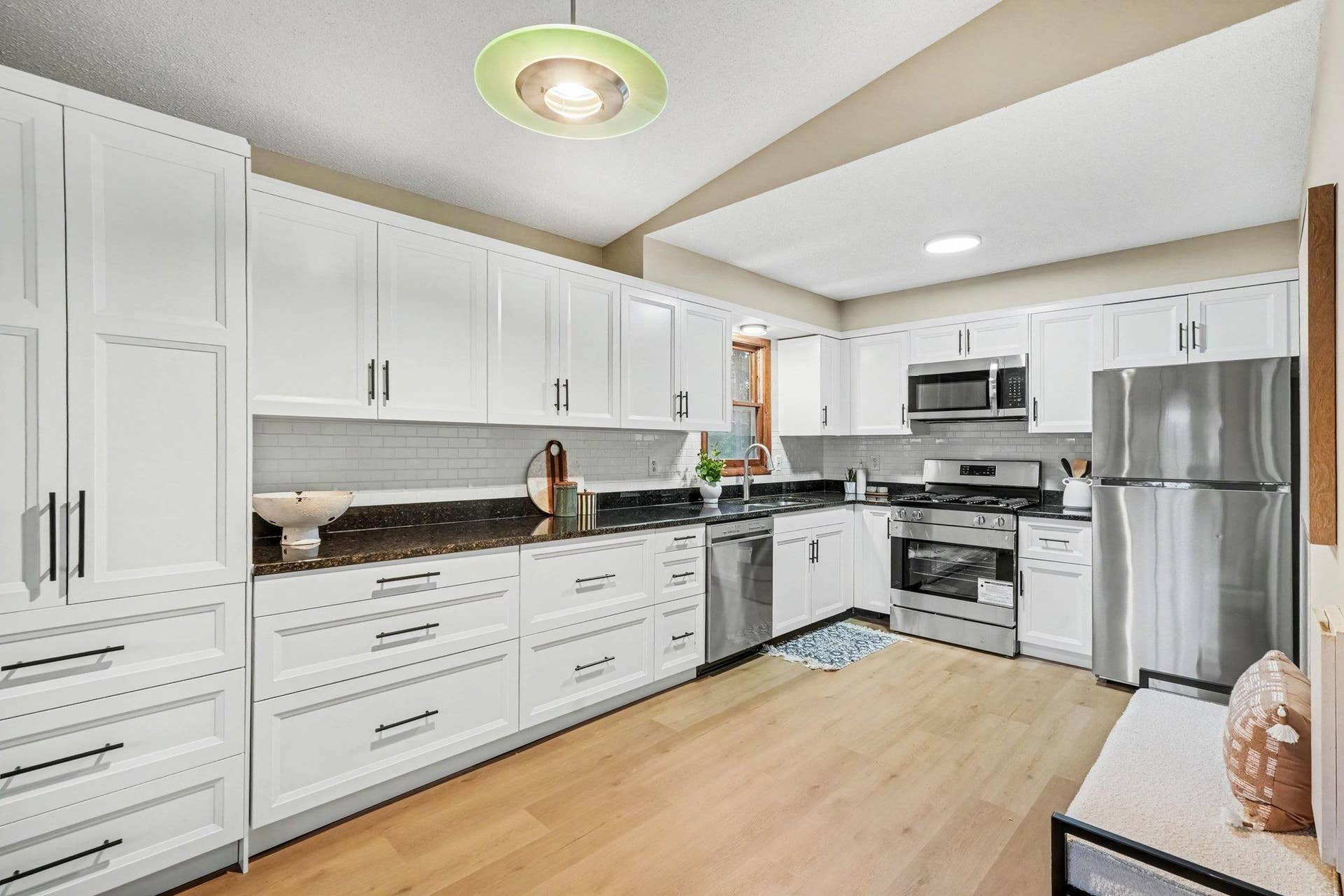 4617 81st Lane N, Brooklyn Park, MN 55443 4617 81st Lane N, Brooklyn Park, MN 55443