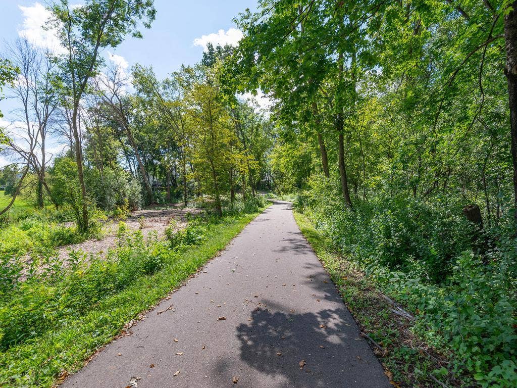 15344 64th Place N, Maple Grove, MN 55311 15344 64th Place N, Maple Grove, MN 55311