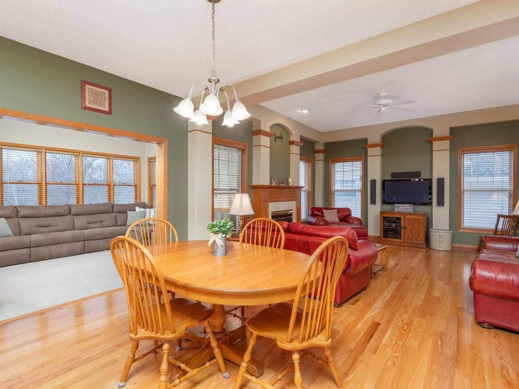 15344 64th Place N, Maple Grove, MN 55311 15344 64th Place N, Maple Grove, MN 55311