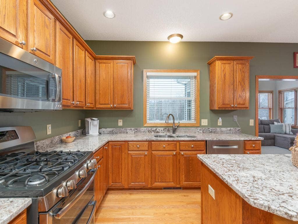 15344 64th Place N, Maple Grove, MN 55311 15344 64th Place N, Maple Grove, MN 55311