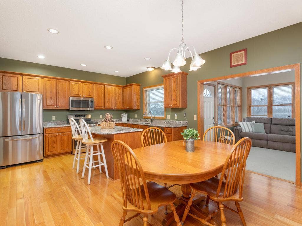 15344 64th Place N, Maple Grove, MN 55311 15344 64th Place N, Maple Grove, MN 55311