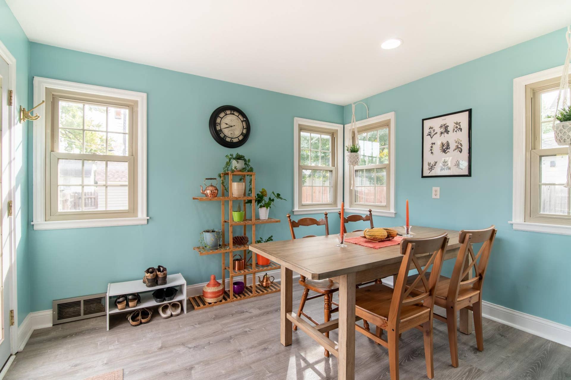 4605 Clinton Avenue, 26, Minneapolis, MN 55419 A large patio door and windows on every wall of the dining area add beautiful natural light and views of the backyard.