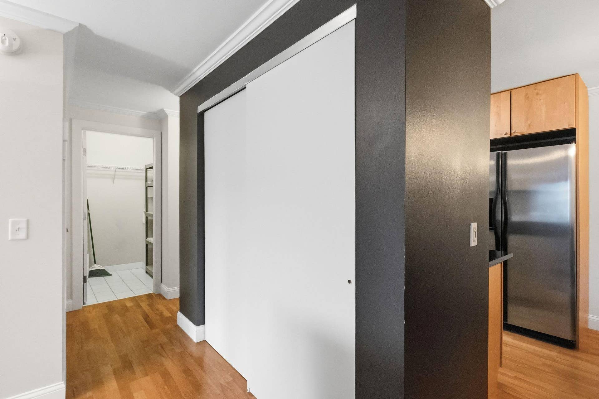 2800 W 44th Street, #201, 42, Minneapolis, MN 55410 28_18.jpg