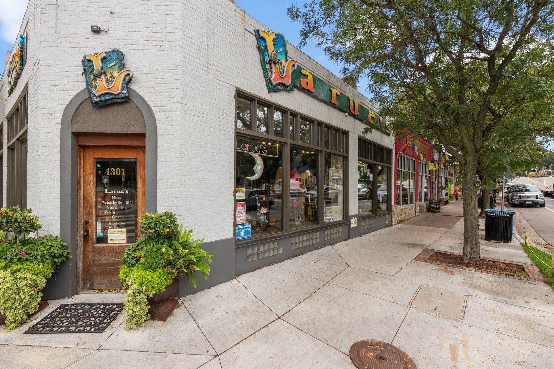 2800 W 44th Street, #201, 42, Minneapolis, MN 55410 12_06.jpg