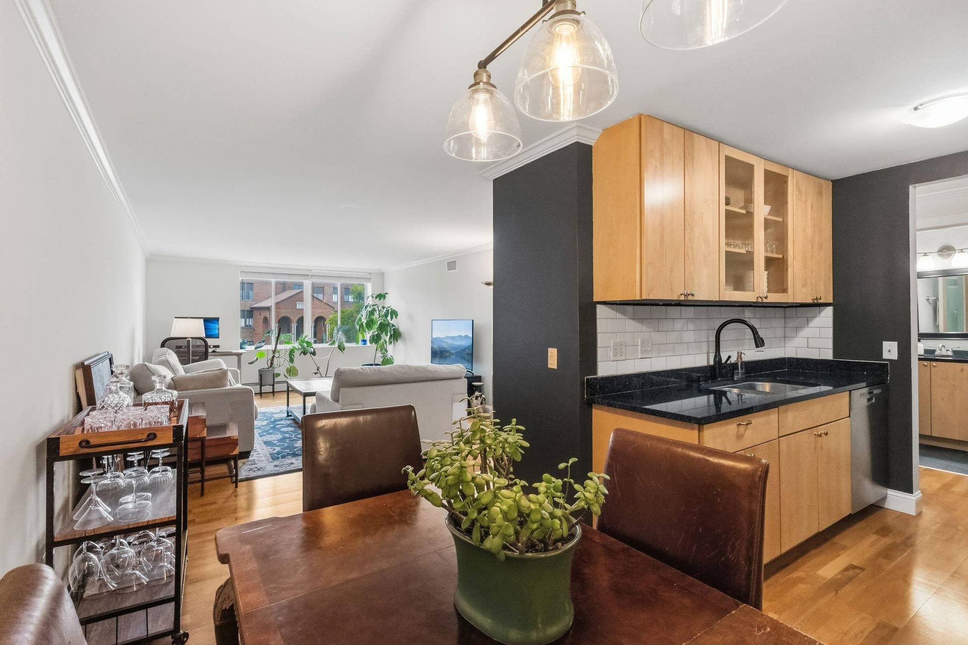 2800 W 44th Street, #201, 42, Minneapolis, MN 55410 25_15.jpg