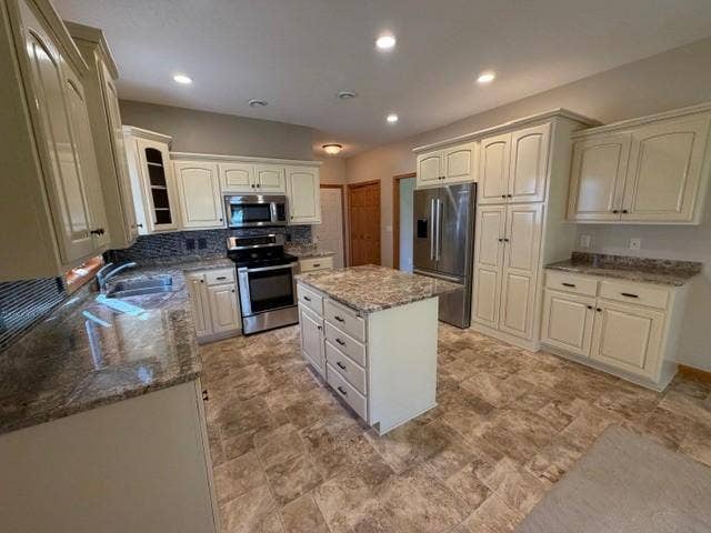 4235 4th Street S, Saint Cloud, MN 56301 19 kitchen.jpg