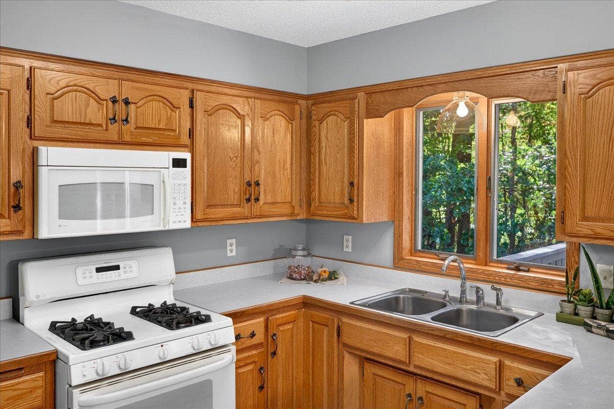 4926 Shady Lane, North Branch, MN 55056 17-017.jpg