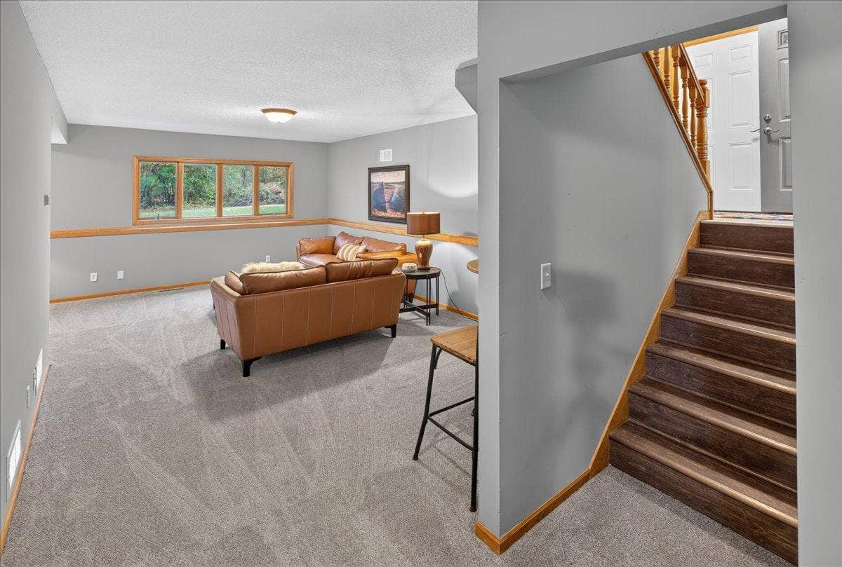 4926 Shady Lane, North Branch, MN 55056 26-026.jpg
