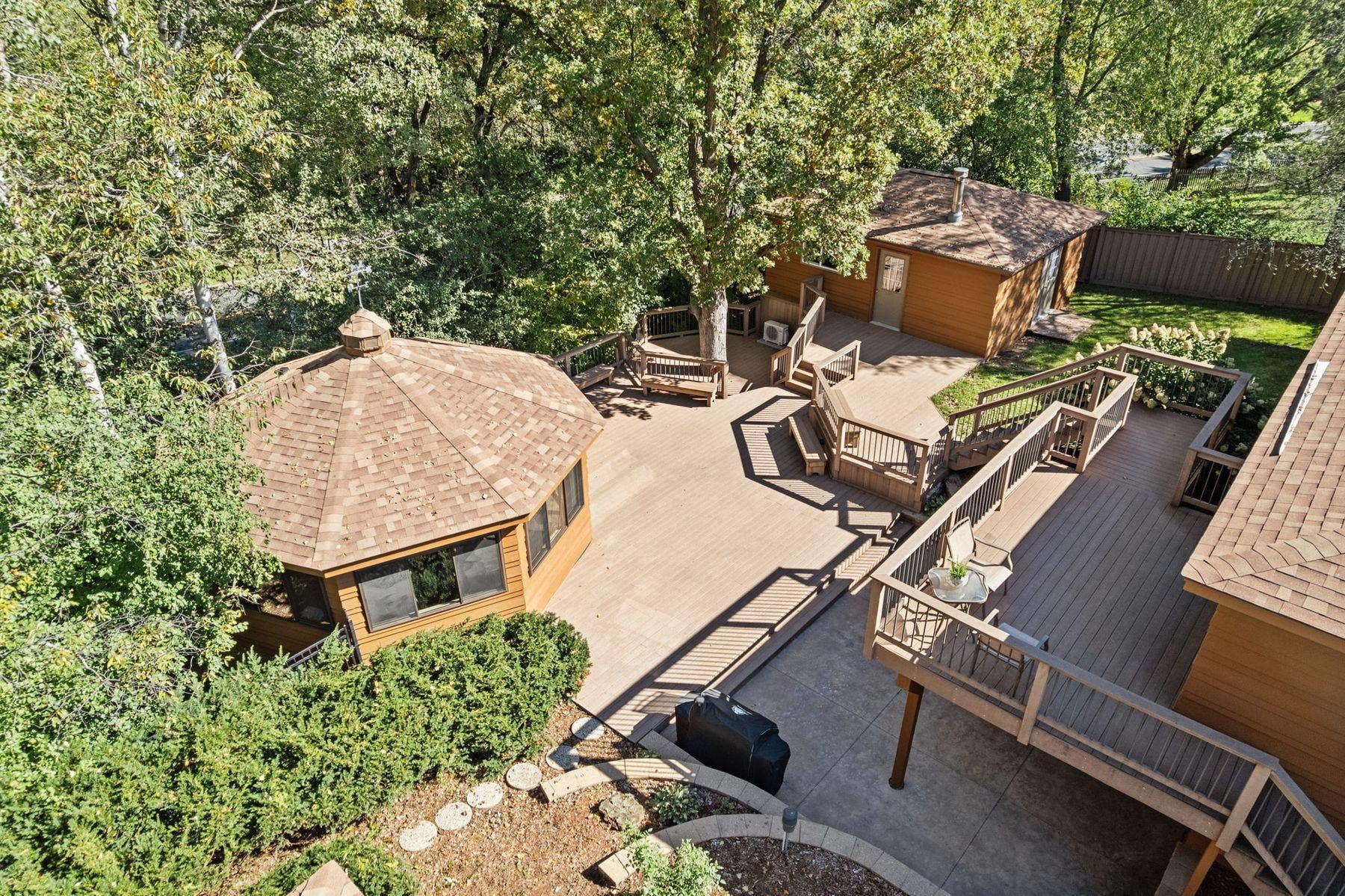 1615 Laurel Avenue, Hudson, WI 54016 1615 Laurel Avenue, Hudson, WI 54016