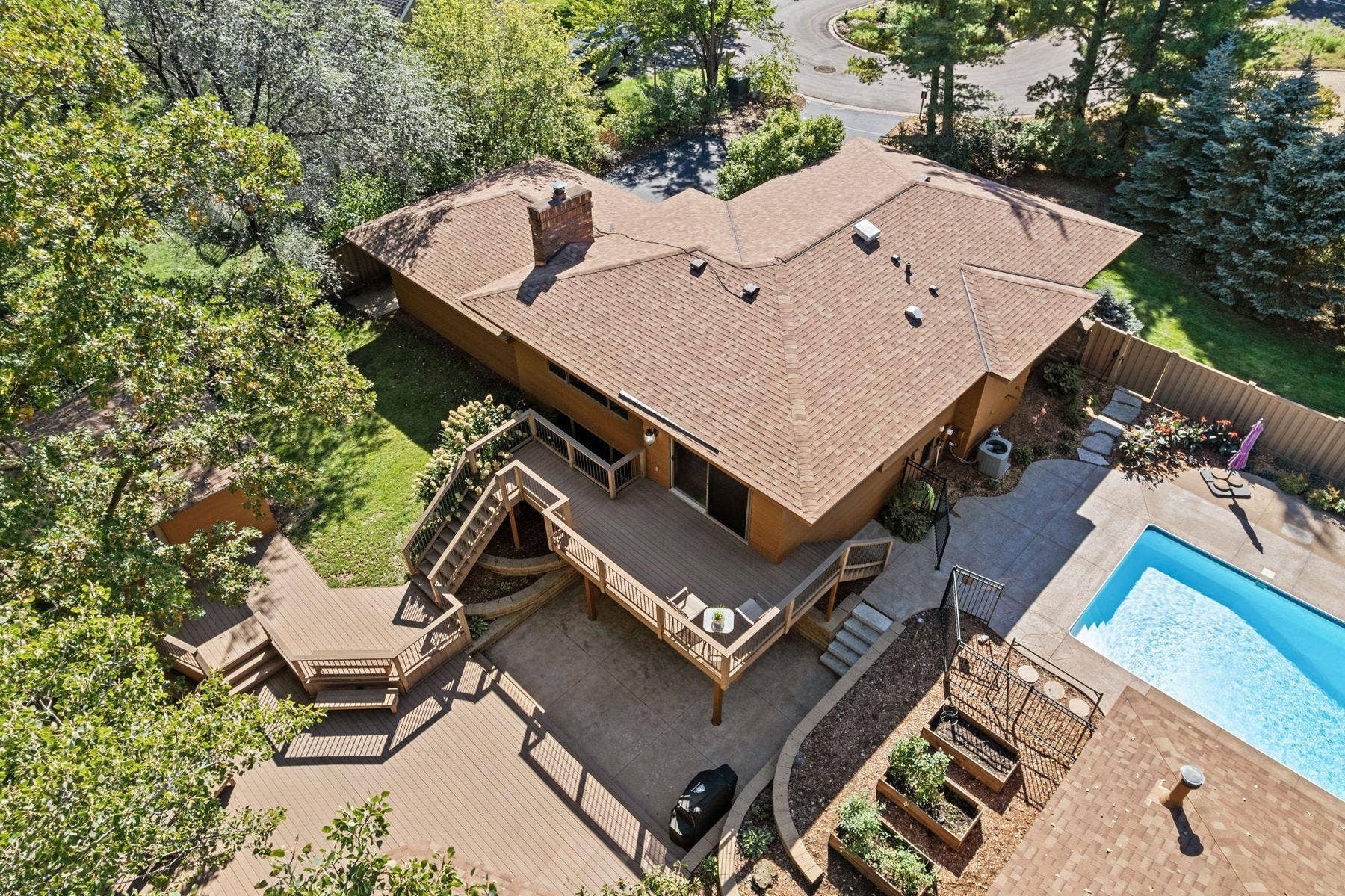 1615 Laurel Avenue, Hudson, WI 54016 1615 Laurel Avenue, Hudson, WI 54016