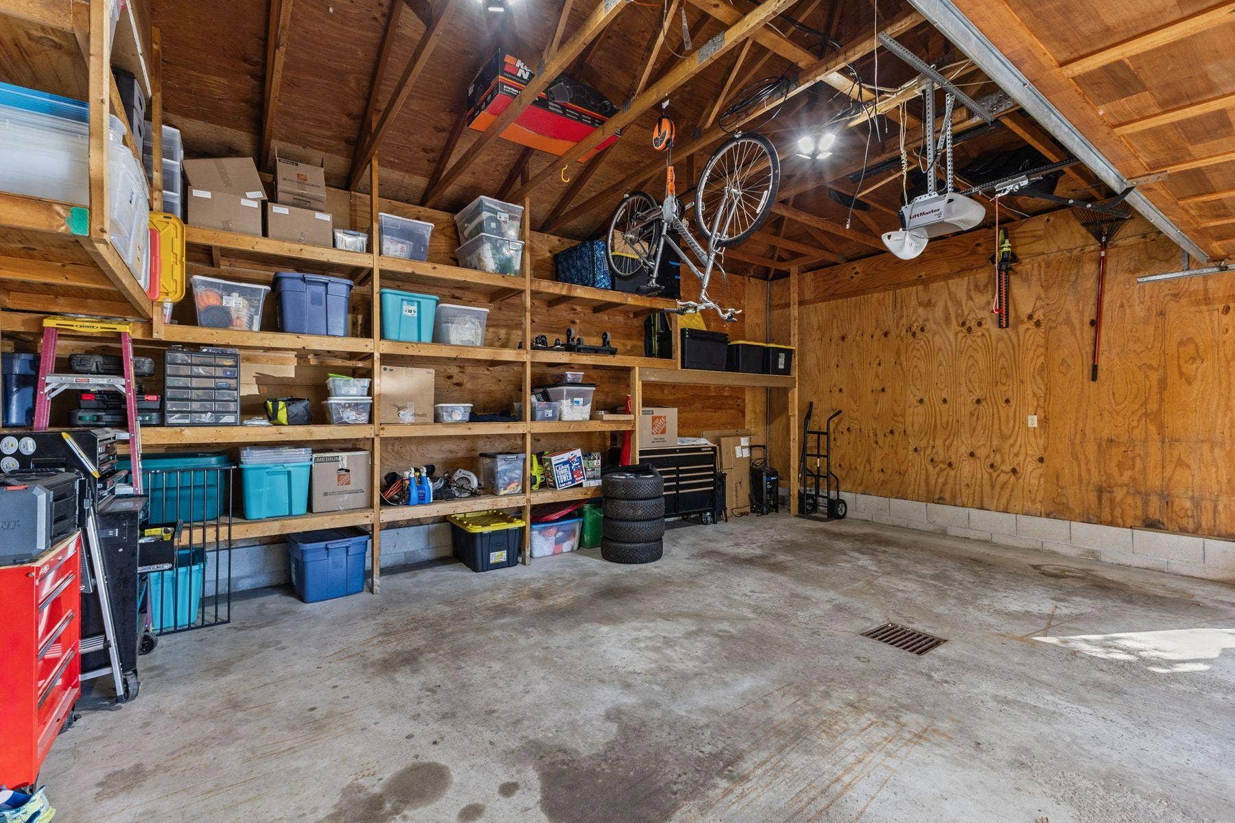 1615 Laurel Avenue, Hudson, WI 54016 1615 Laurel Avenue, Hudson, WI 54016
