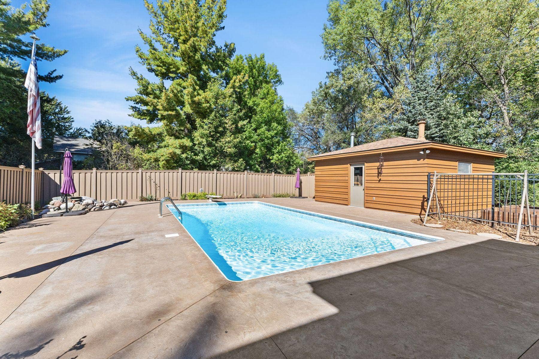 1615 Laurel Avenue, Hudson, WI 54016 1615 Laurel Avenue, Hudson, WI 54016