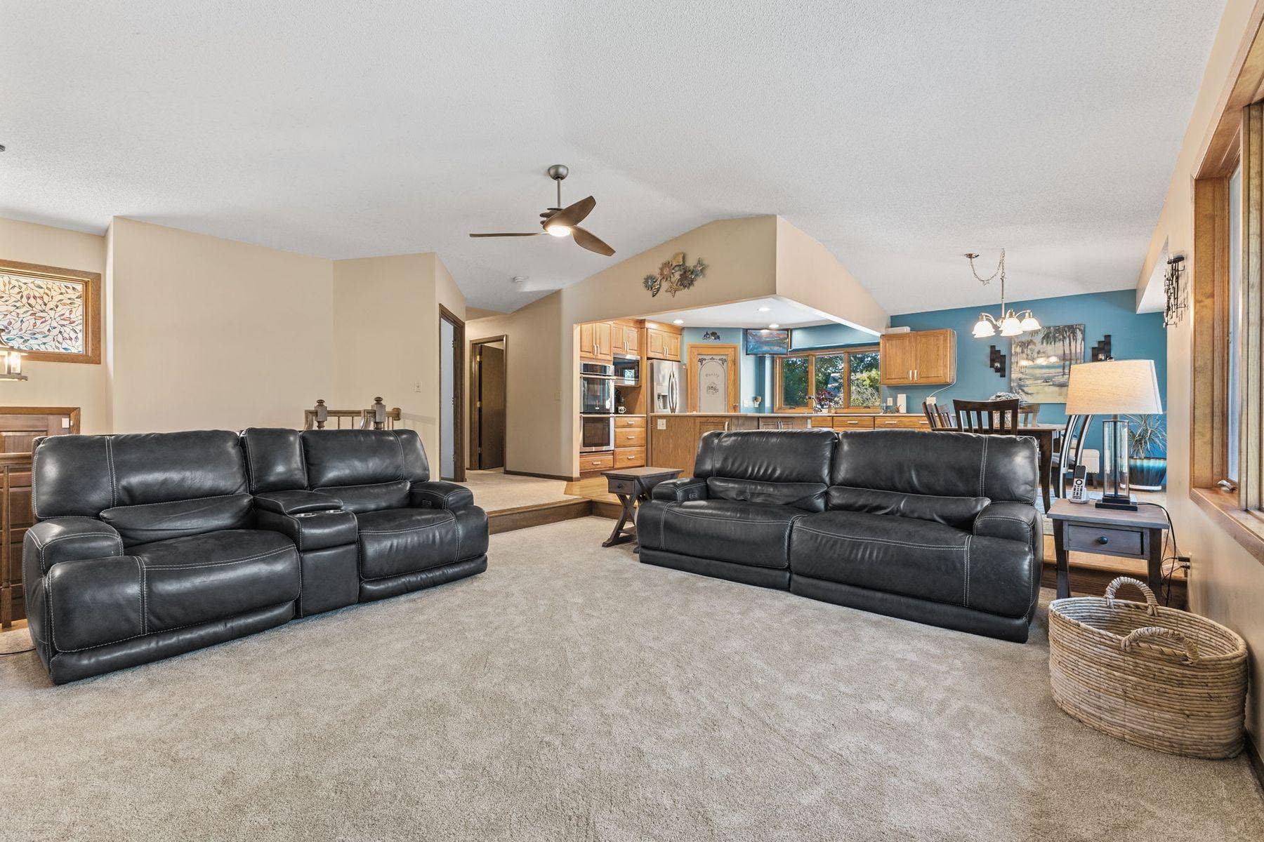 1615 Laurel Avenue, Hudson, WI 54016 1615 Laurel Avenue, Hudson, WI 54016