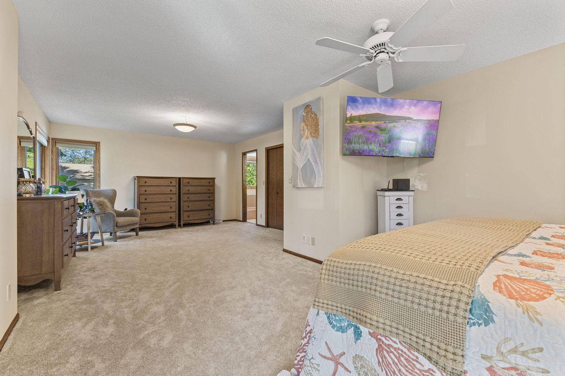 1615 Laurel Avenue, Hudson, WI 54016 1615 Laurel Avenue, Hudson, WI 54016
