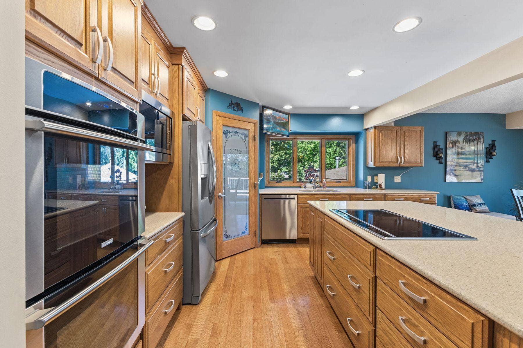 1615 Laurel Avenue, Hudson, WI 54016 1615 Laurel Avenue, Hudson, WI 54016