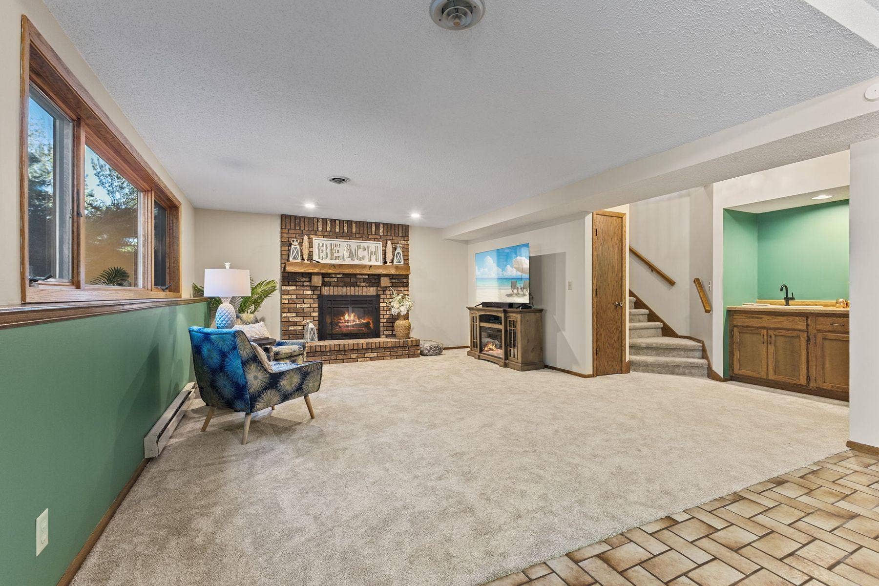 1615 Laurel Avenue, Hudson, WI 54016 1615 Laurel Avenue, Hudson, WI 54016