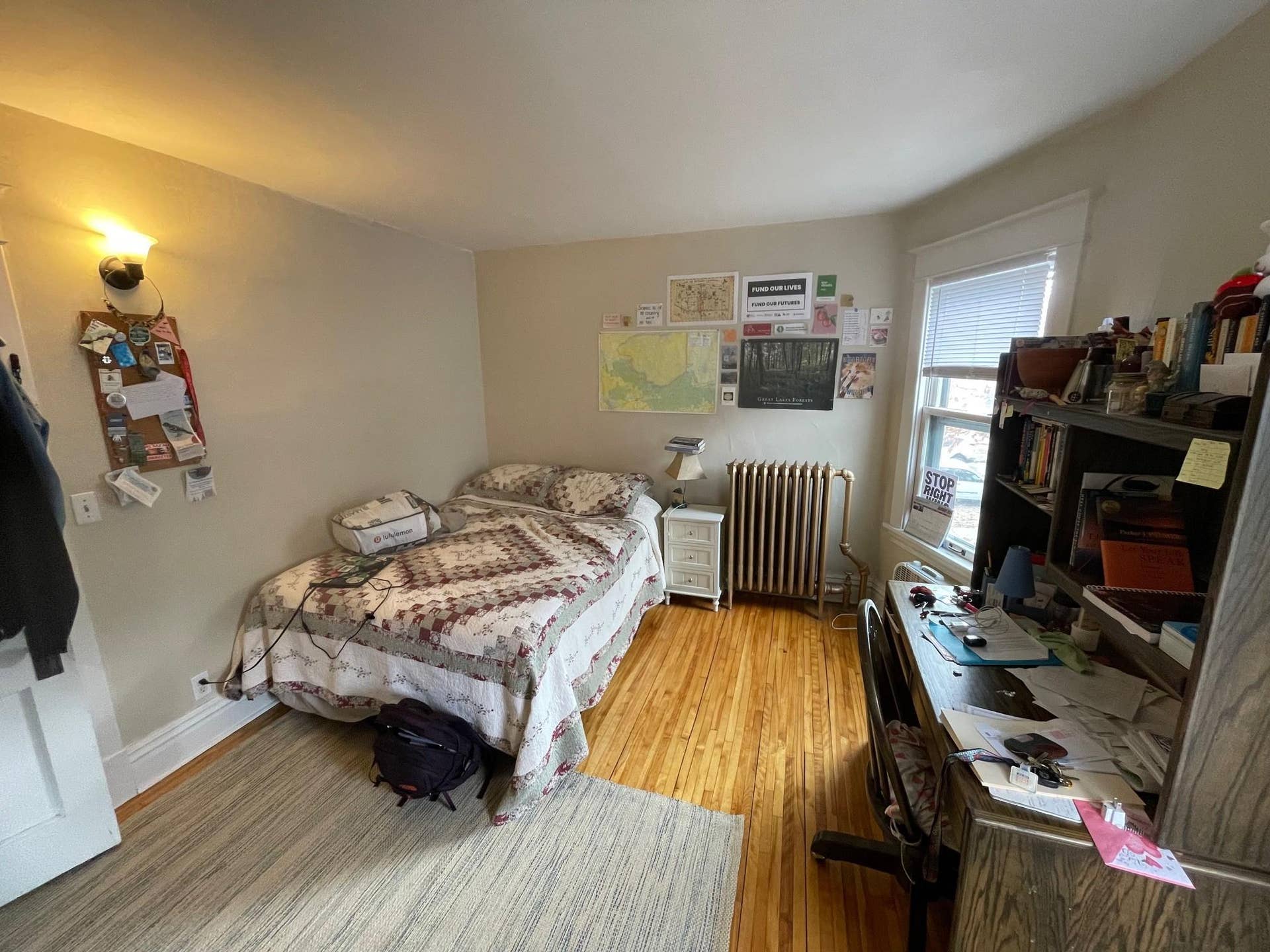 1609 Bedroom 2.jpg