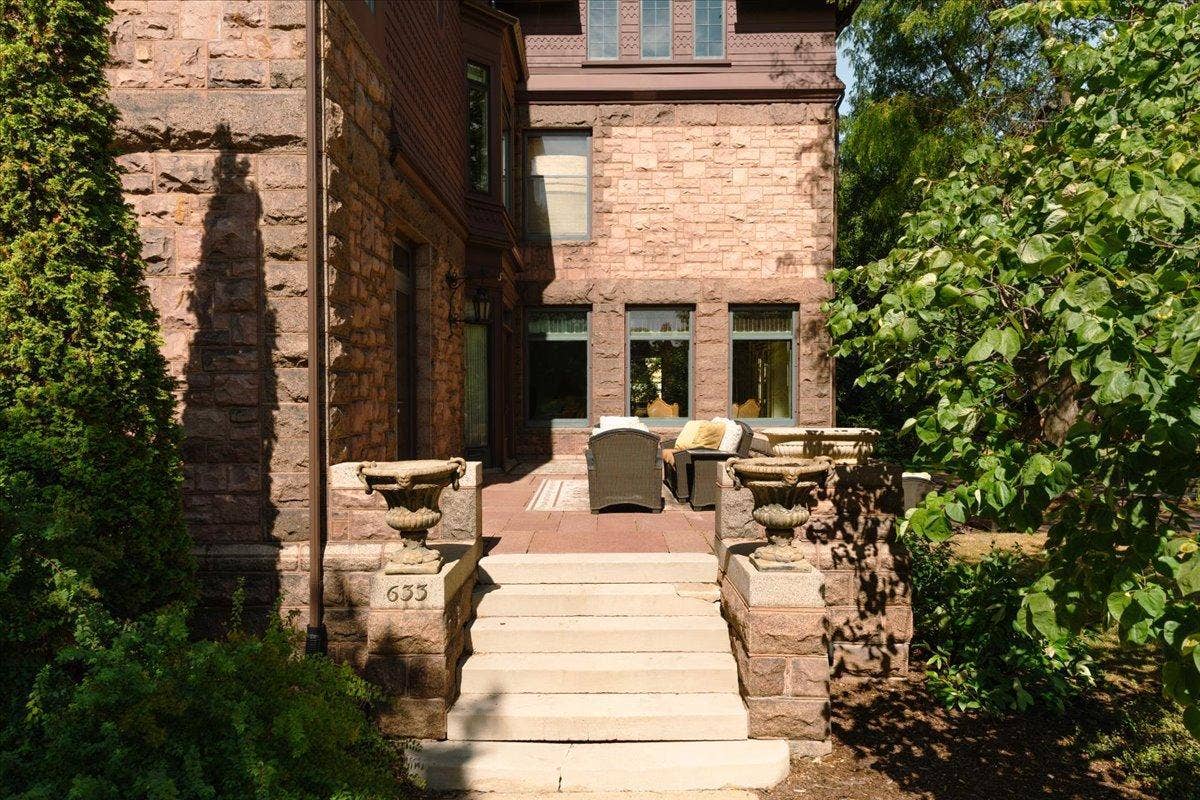 633 Fairmount Avenue, 100, Saint Paul, MN 55105 008-633 Fairmount Ave-0007.jpg