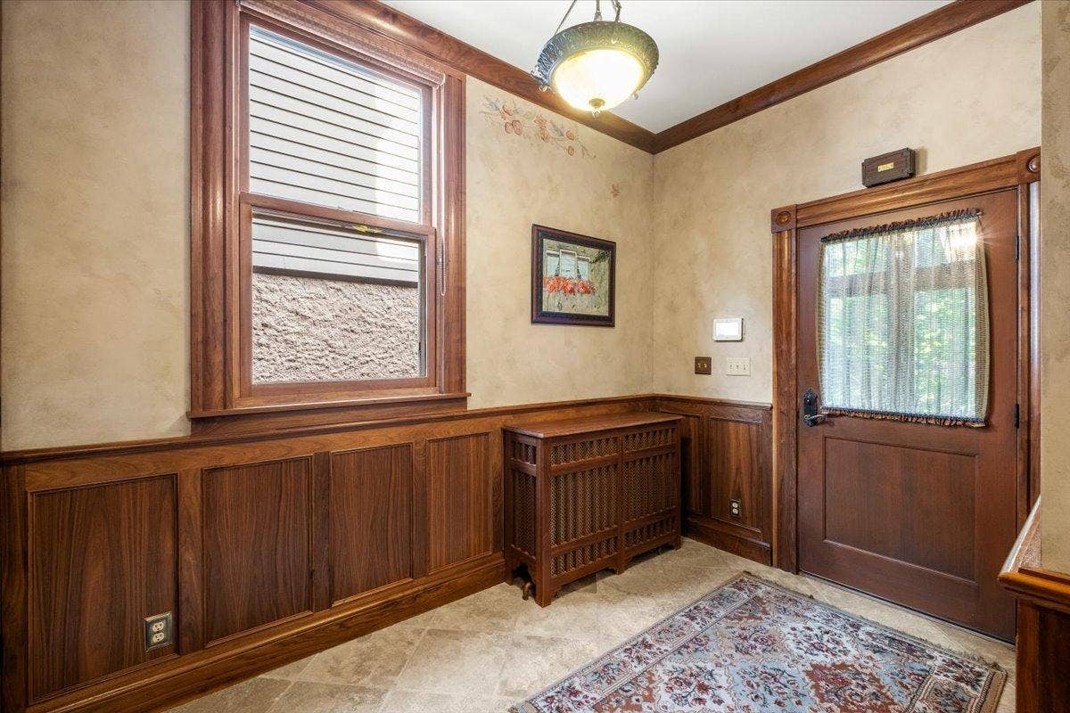 633 Fairmount Avenue, 100, Saint Paul, MN 55105 074-633 Fairmount Ave-0073.jpg