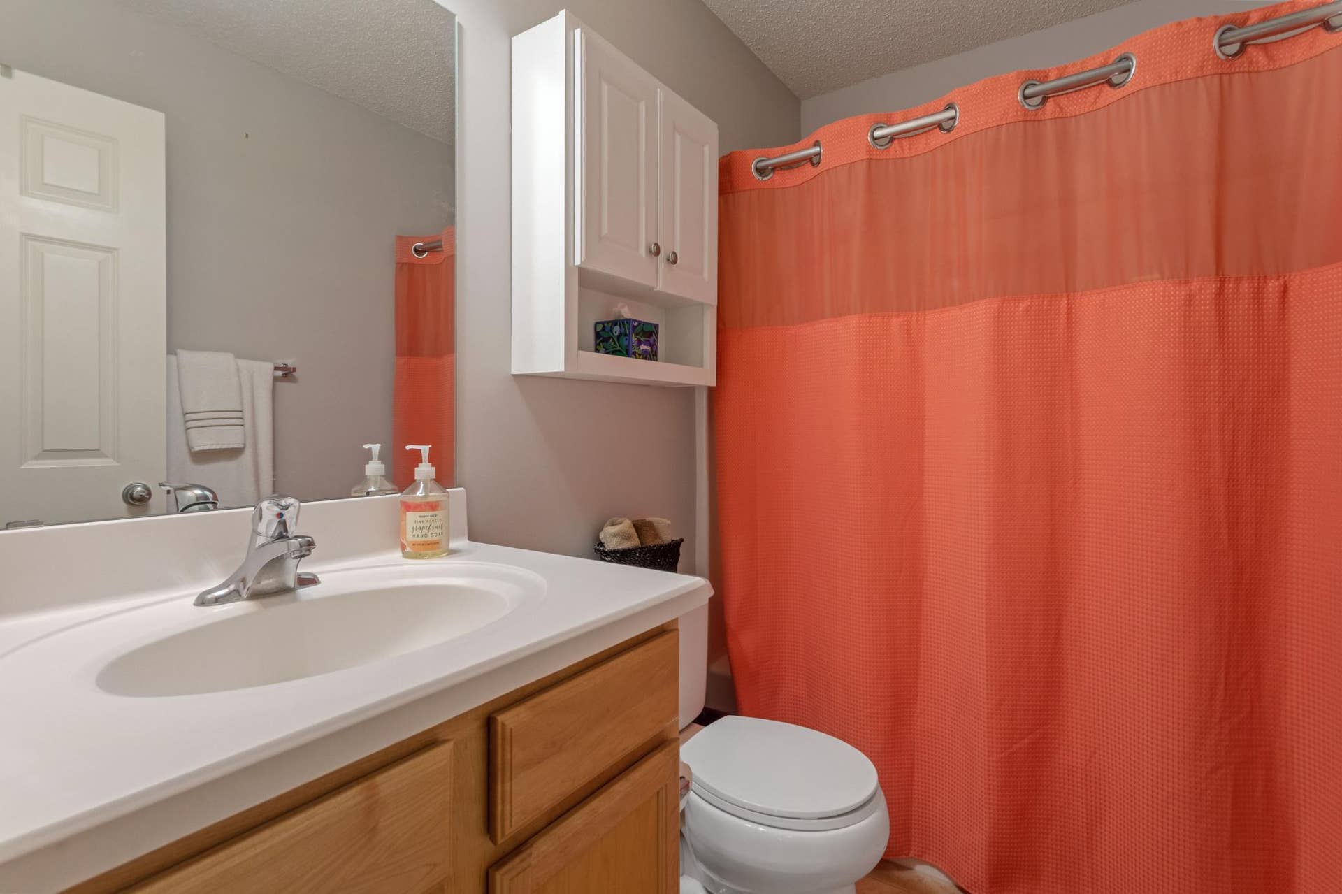 14633 Victor Hugo Boulevard N, #4, Hugo, MN 55038 Main upstairs bath.