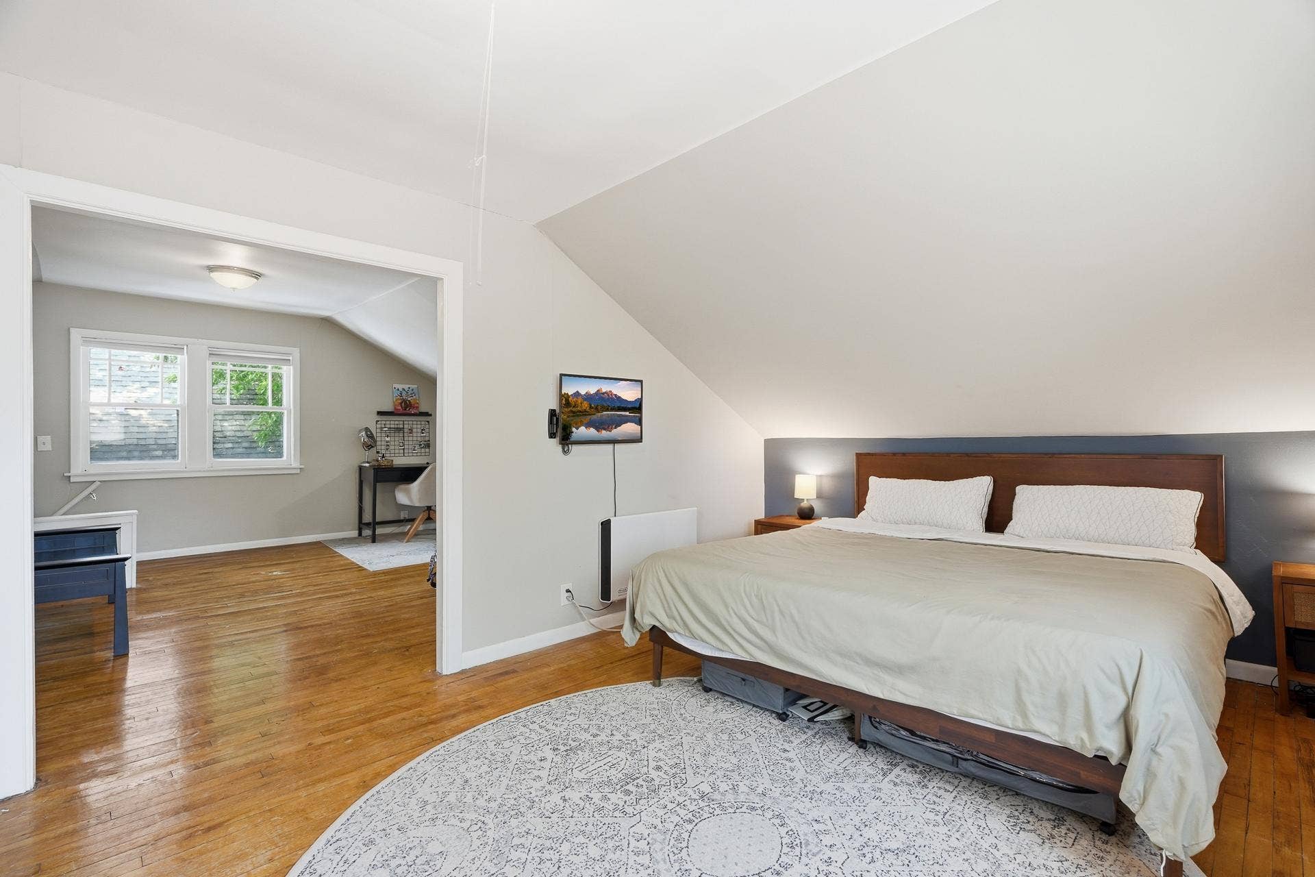 4220 Minnehaha Ave MLS-41.jpg