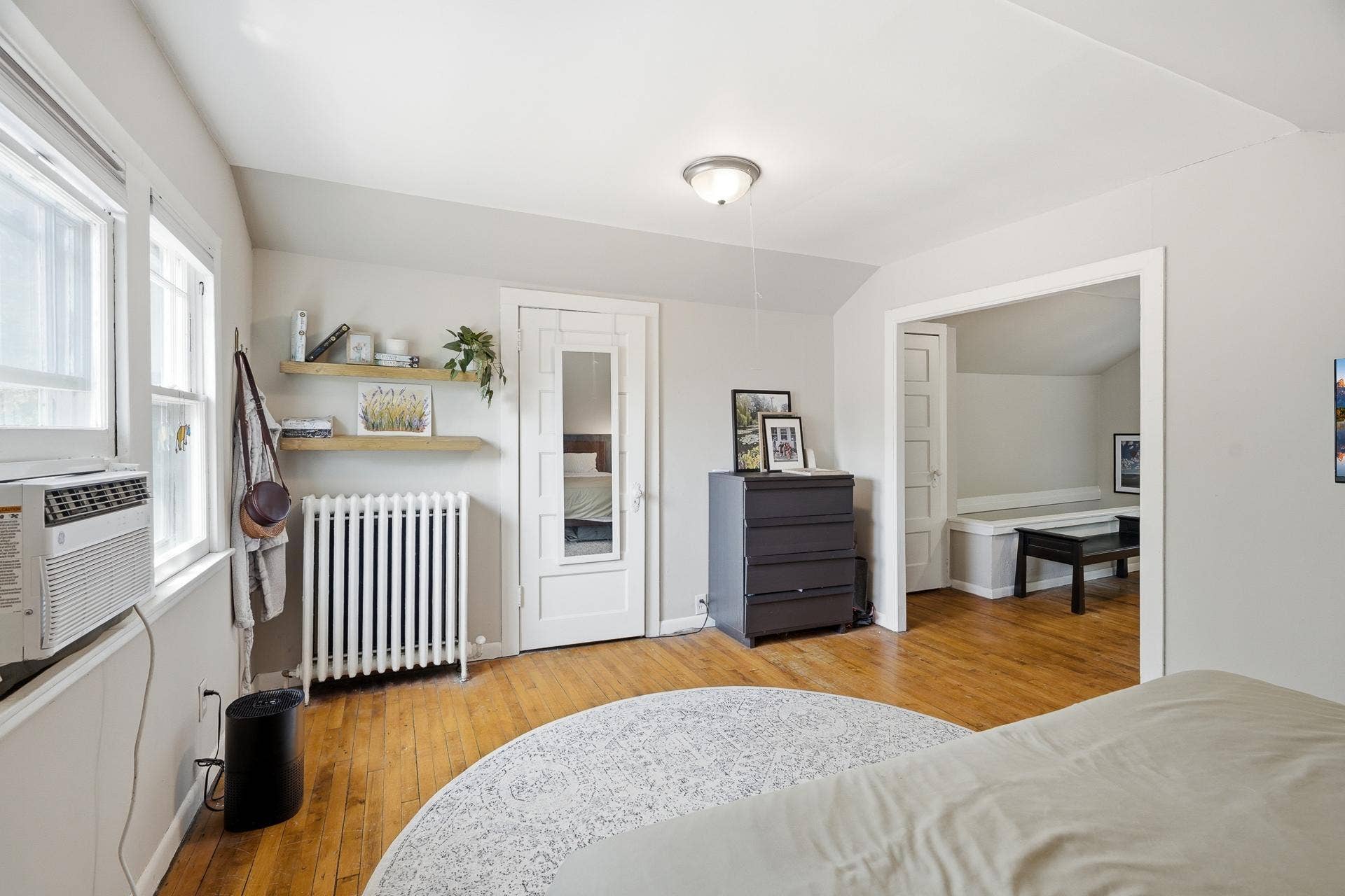 4220 Minnehaha Ave MLS-42.jpg