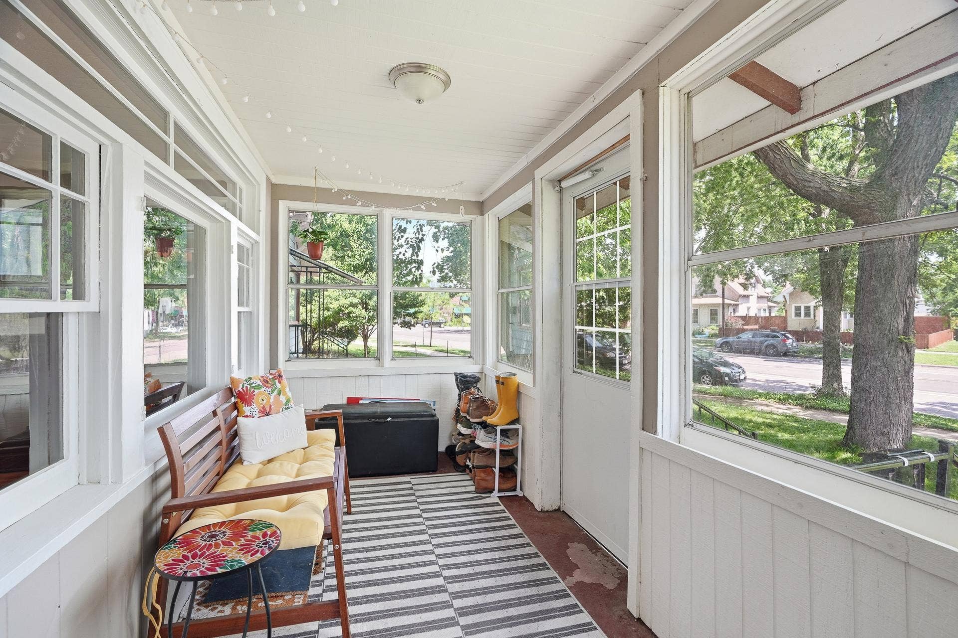 4220 Minnehaha Ave MLS-17.jpg