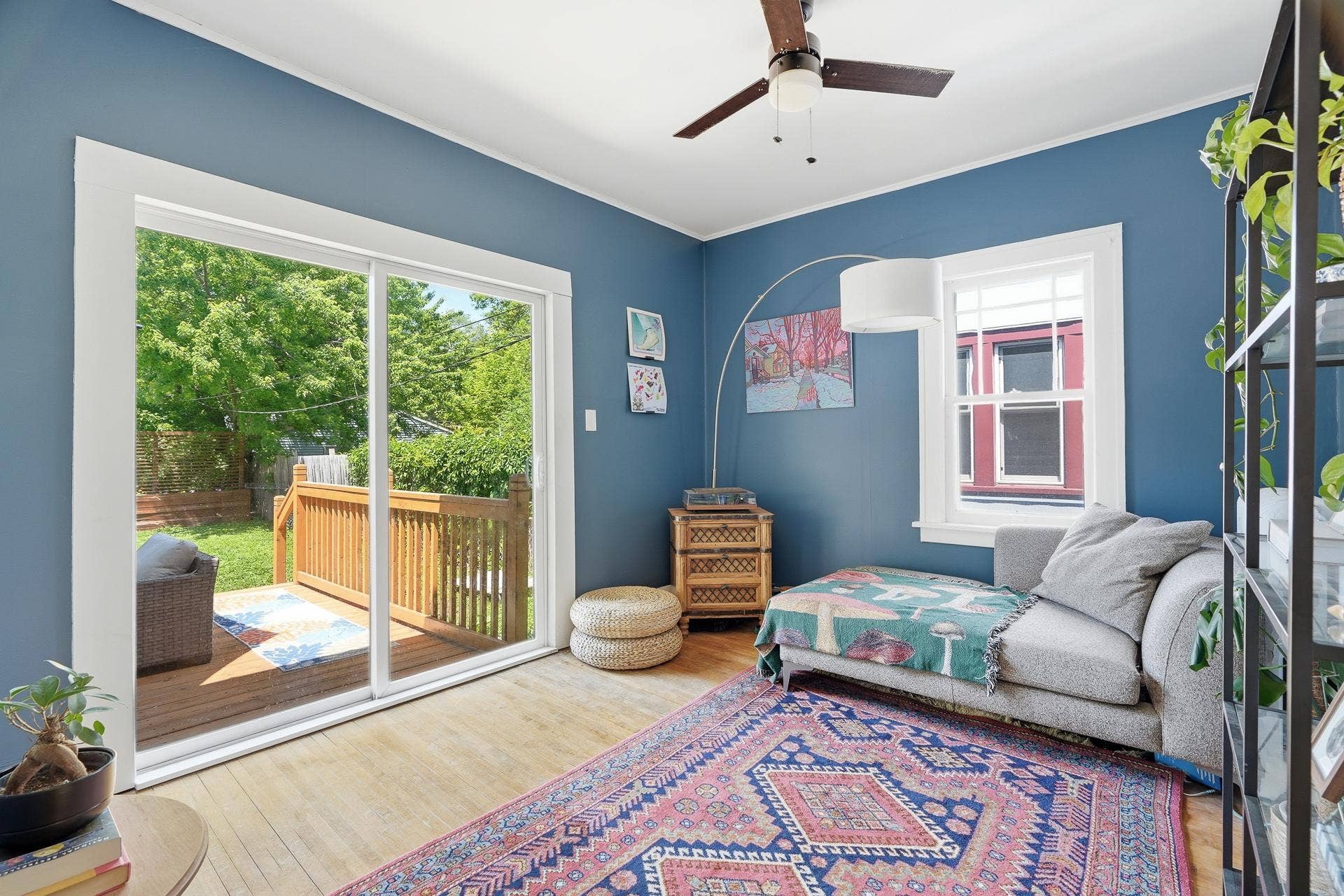 4220 Minnehaha Ave MLS-30.jpg