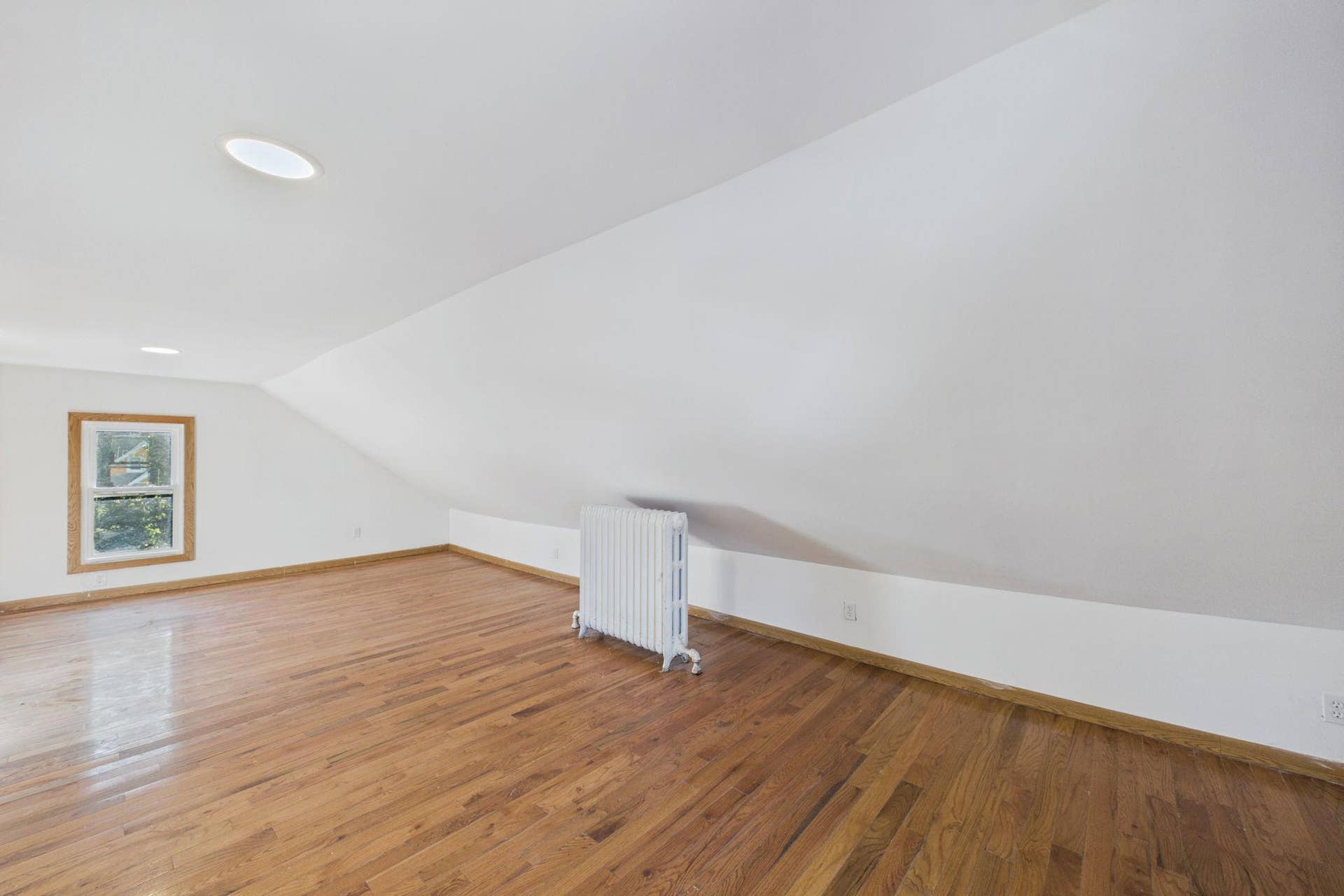 3748 5th Avenue S, 11, Minneapolis, MN 55409 29-web-or-mls-3748 5th Ave S-29.jpg