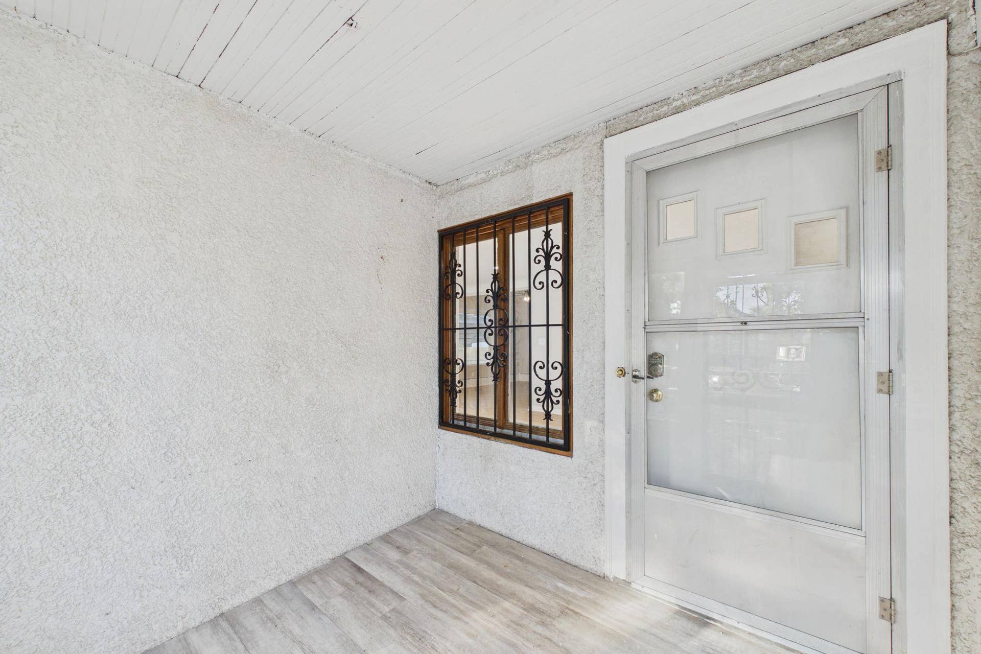 3748 5th Avenue S, 11, Minneapolis, MN 55409 36-web-or-mls-3748 5th Ave S-36.jpg
