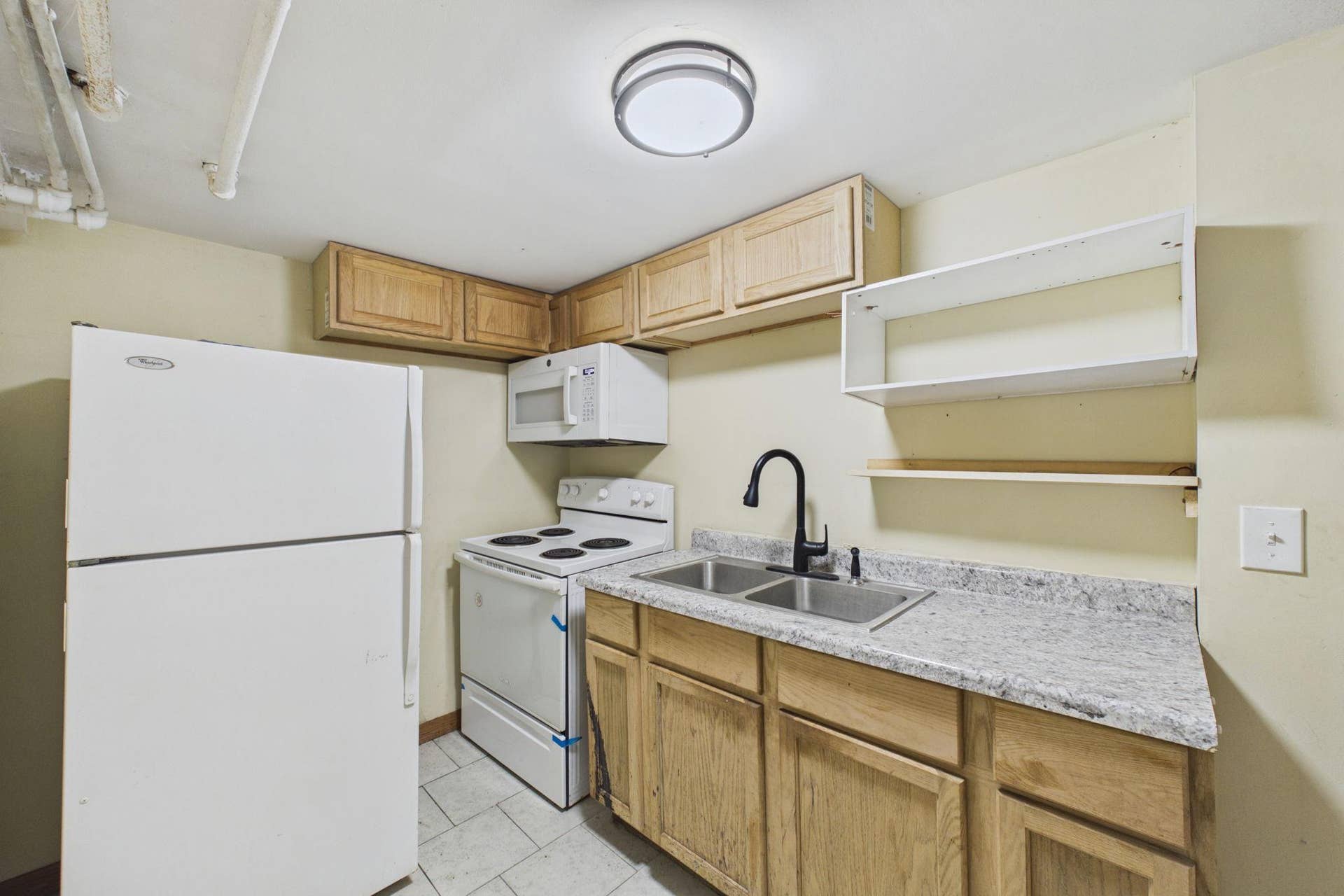 3748 5th Avenue S, 11, Minneapolis, MN 55409 16-web-or-mls-3748 5th Ave S-16.jpg