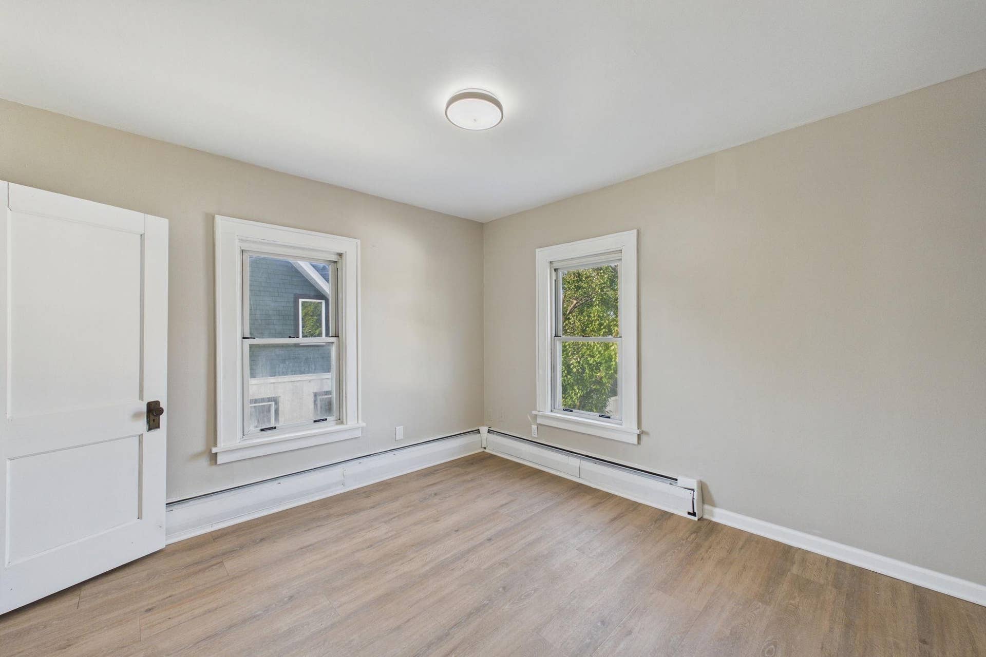 3748 5th Avenue S, 11, Minneapolis, MN 55409 25-web-or-mls-3748 5th Ave S-25.jpg