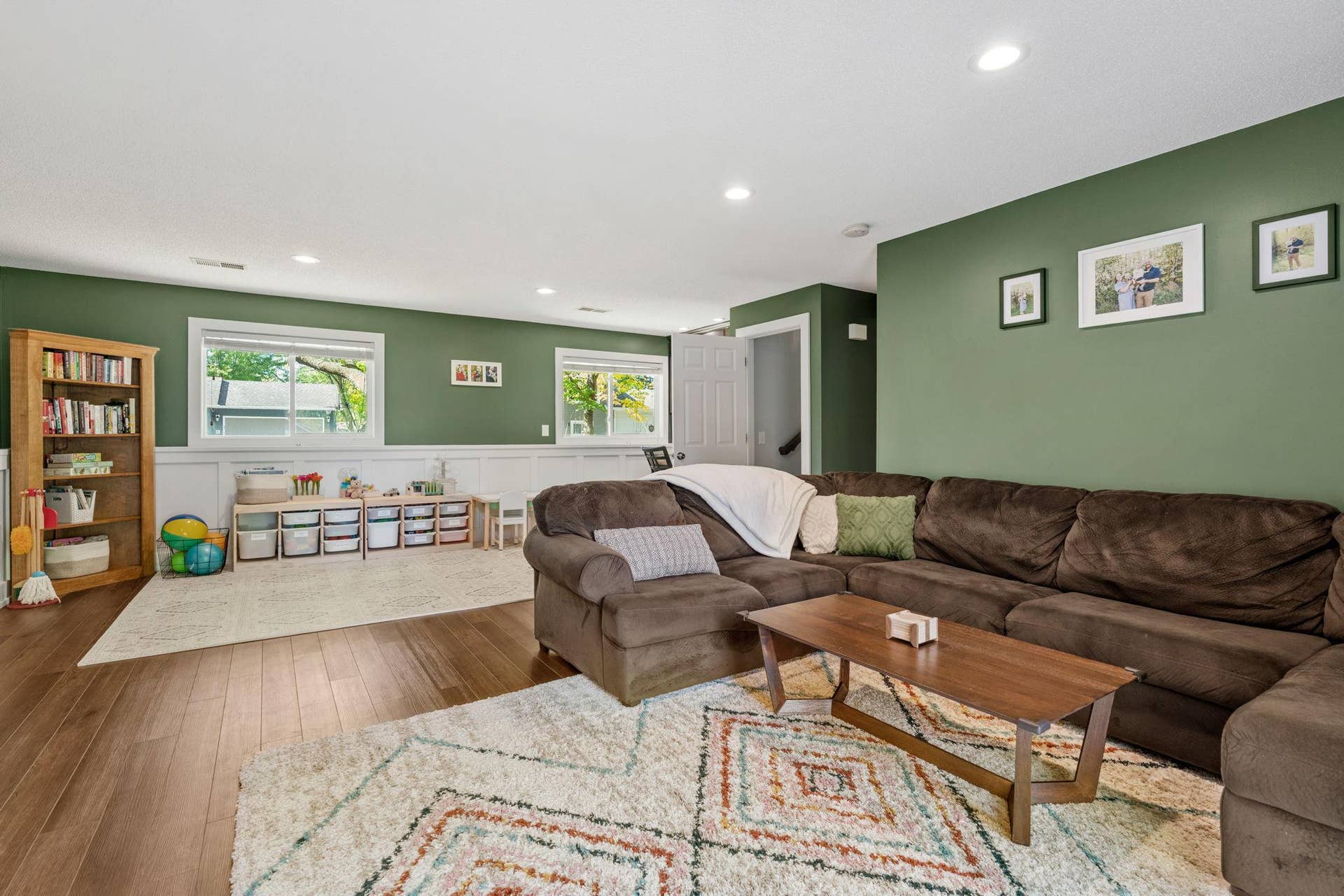 43-web-or-mls-9150 Orchid Ln-30.jpg
