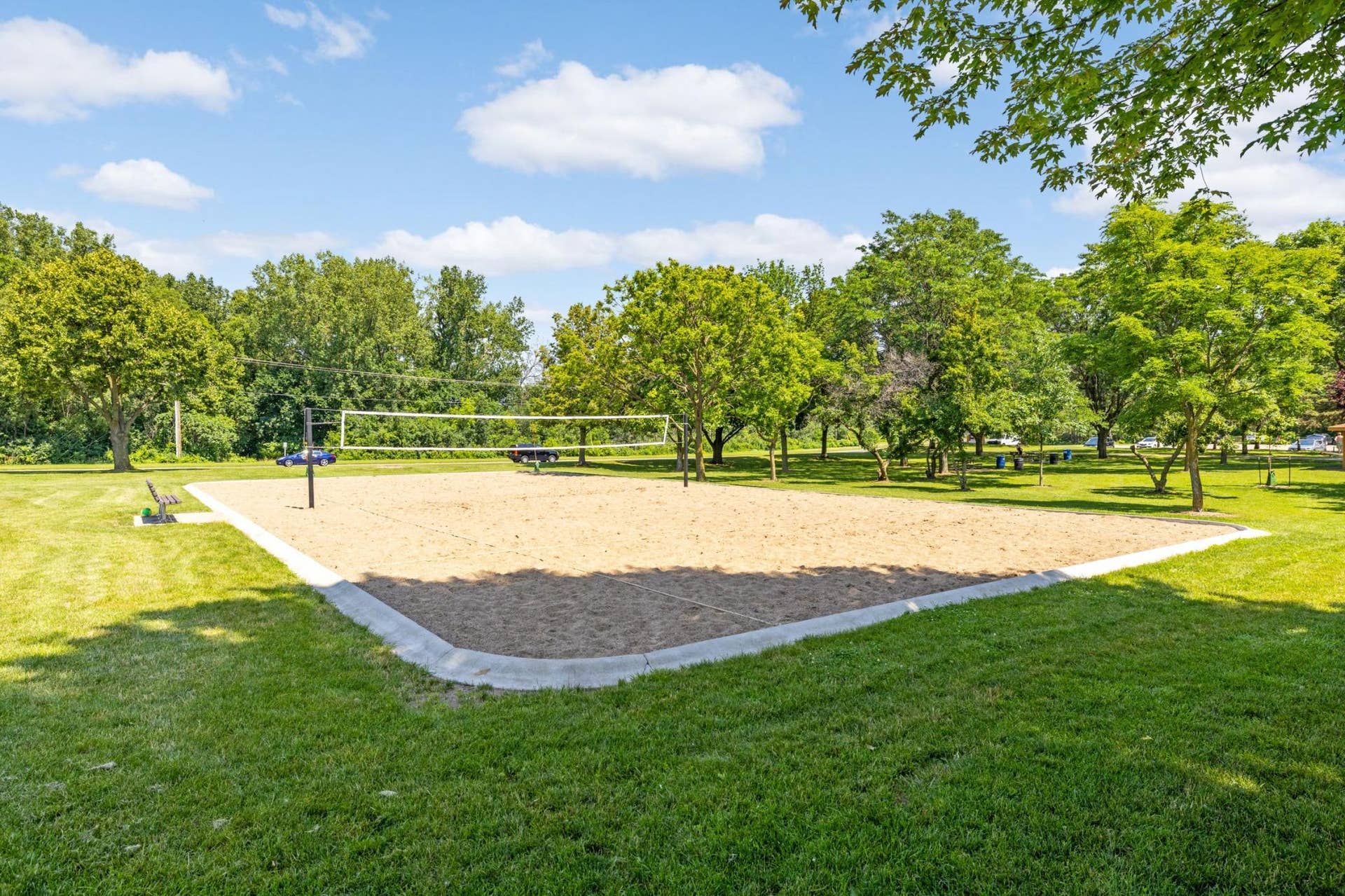 Tons of activities including this volleyball