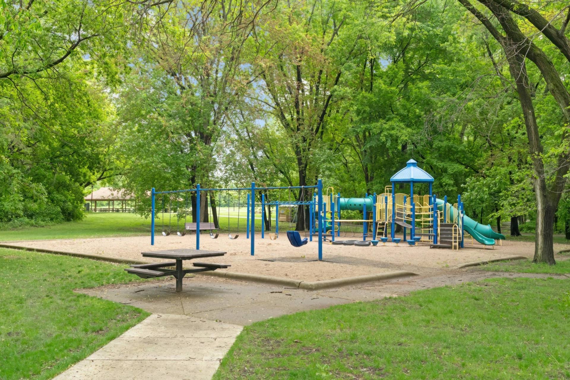 Playground & swings.