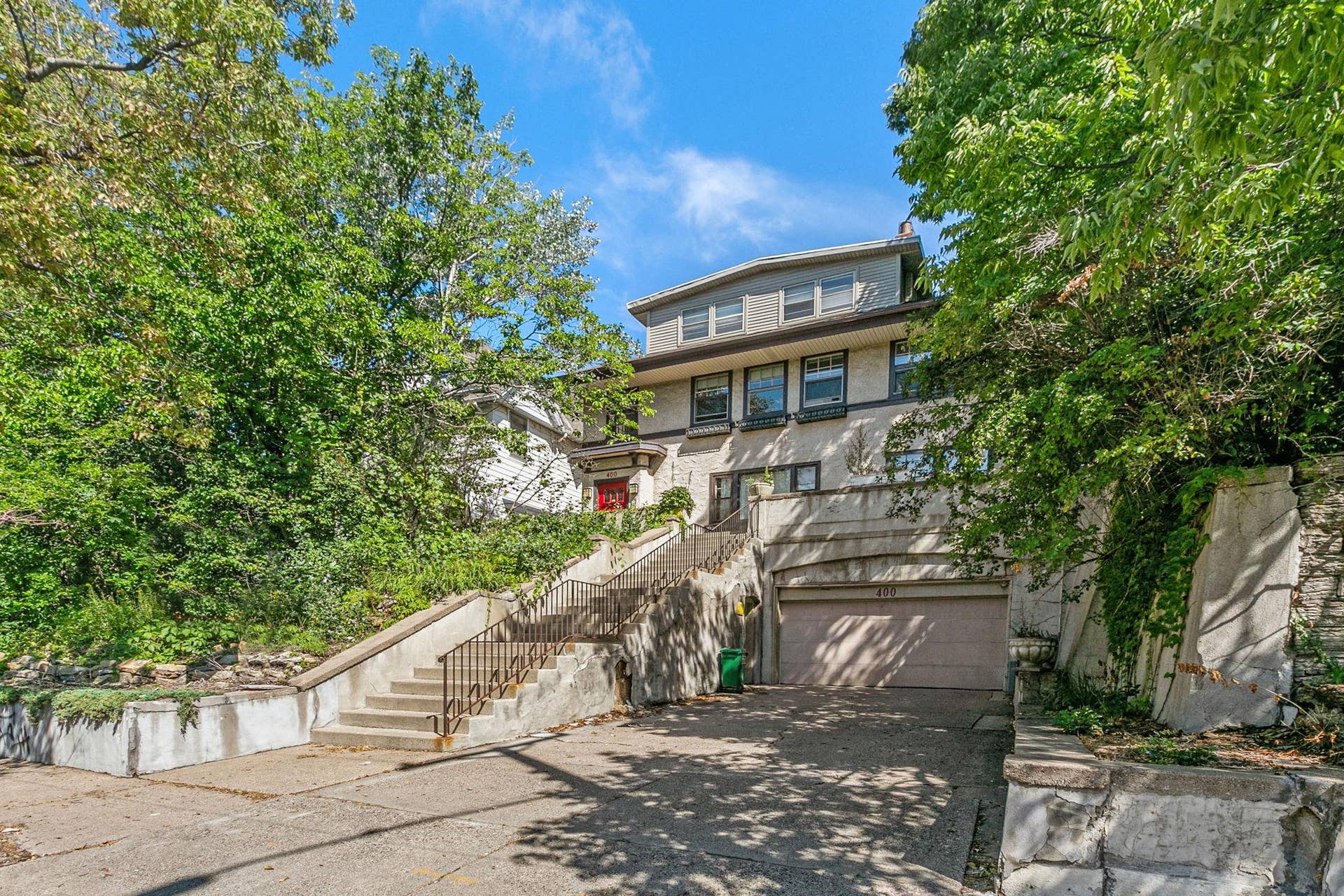 400 W Franklin Avenue, #2, 74, Minneapolis, MN 55405 400 W Franklin Avenue, #2, 74, Minneapolis, MN 55405