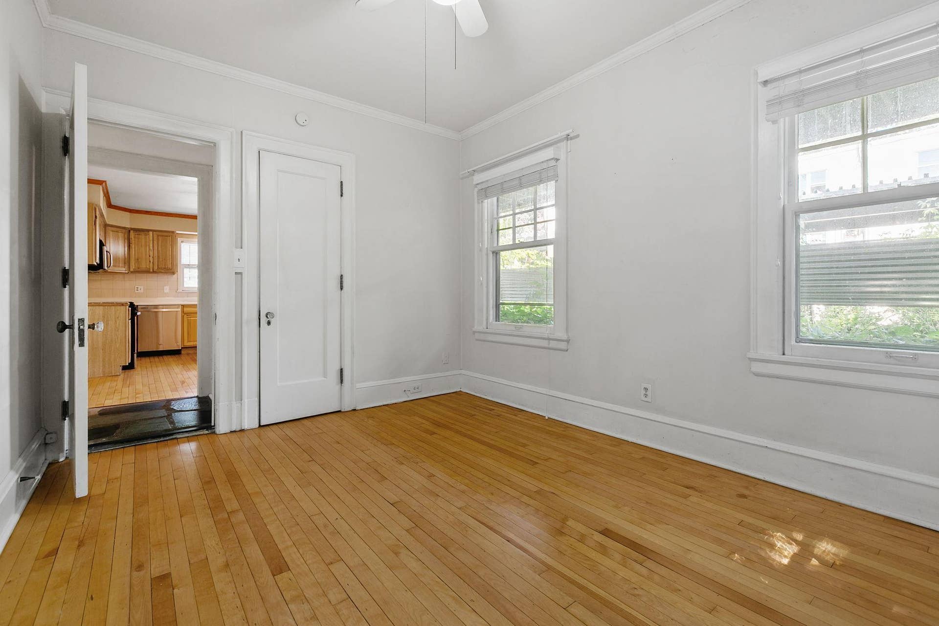 400 W Franklin Avenue, #2, 74, Minneapolis, MN 55405 400 W Franklin Avenue, #2, 74, Minneapolis, MN 55405