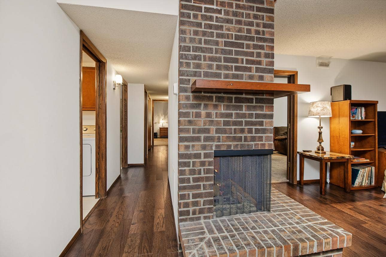 9700 Portland Avenue S, #128, Bloomington, MN 55420 Hardwood floors in main living area.