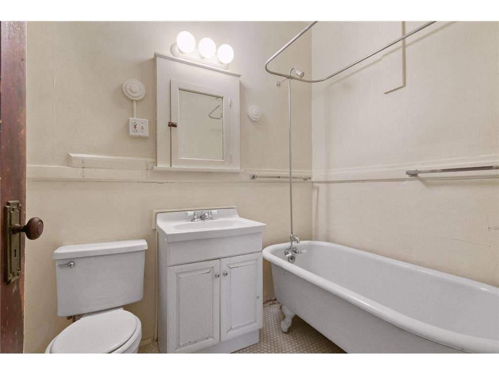1941 Fremont Avenue S, #1, 46, Minneapolis, MN 55403 1941 Fremont Avenue S, #1, 46, Minneapolis, MN 55403
